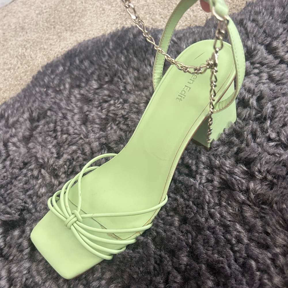 Great condition. sexy heels